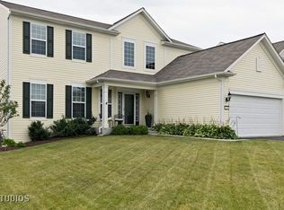 206 Foster Dr, Oswego, IL