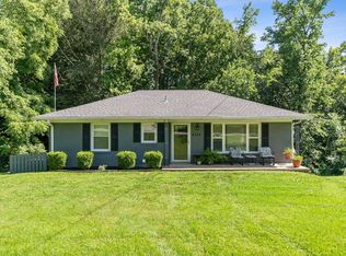 4704 Austin Peay Hwy, Westmoreland, TN 37186