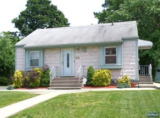 206 Floyd St, Belleville, NJ 07109