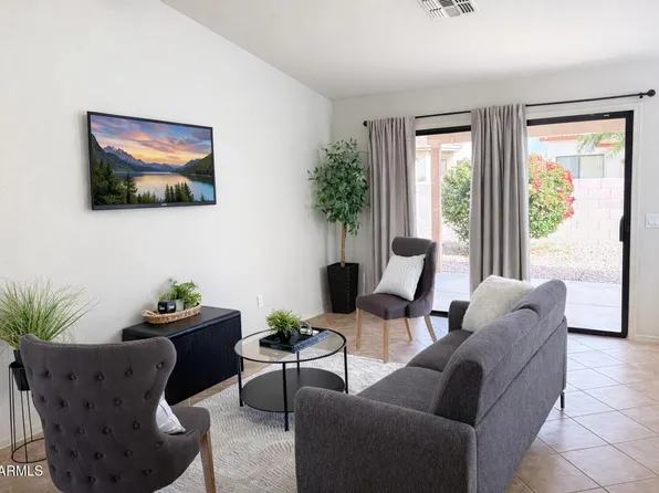 25211 S BRIARCREST Drive, Sun Lakes, AZ 85248