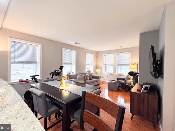 921 Butternut St NW APT 201, Washington, DC 20012