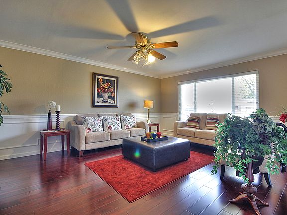 4th image of 2431 Almaden Blvd