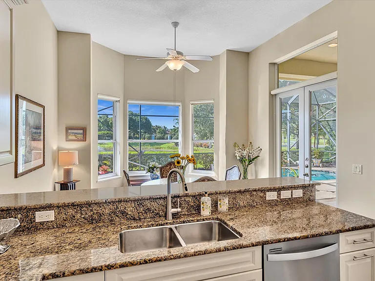 1286 River Reach Dr — Photo 22