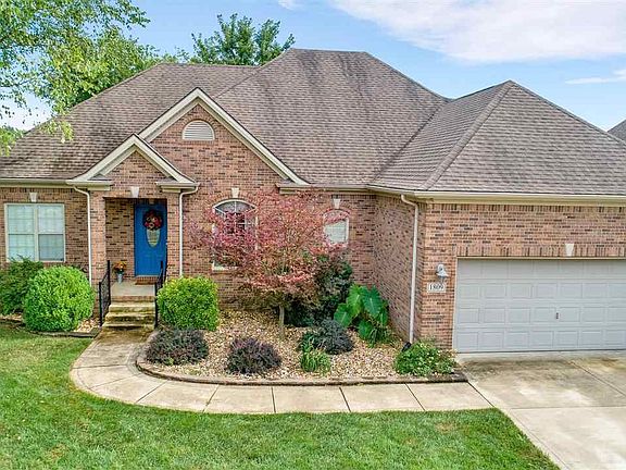 2nd image of 1809 Bellshire Way