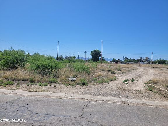 4th image of 604 N Tucson Ave #0