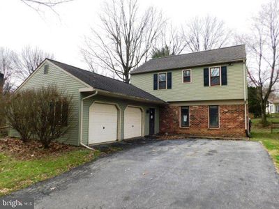 2884 Michener Dr, Lancaster, PA, 17601