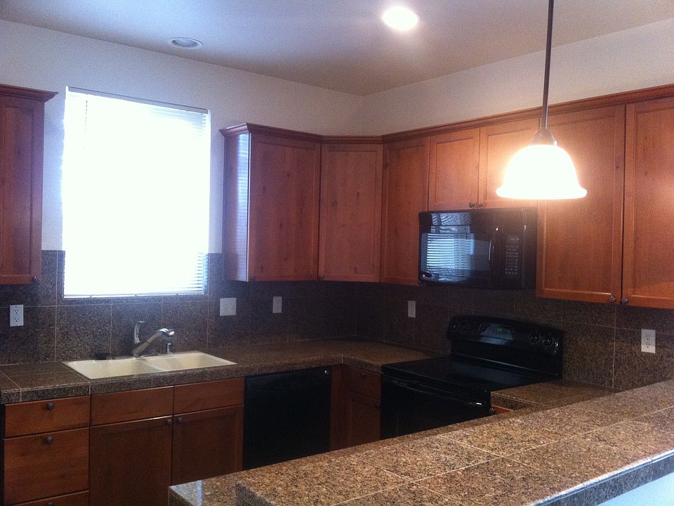2nd image of 3678 Warren Way Unit A