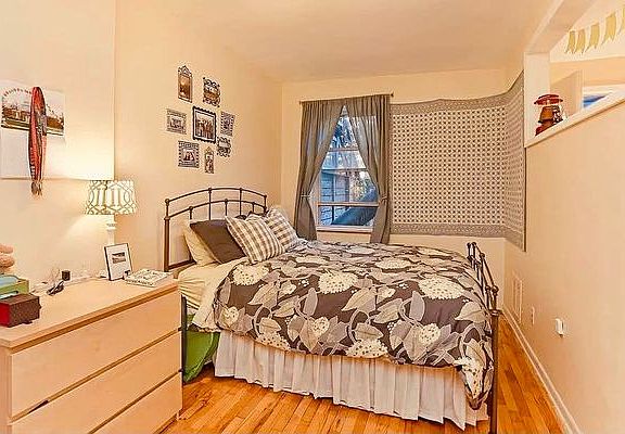 3rd image of 50 S Oxford St APT 1B