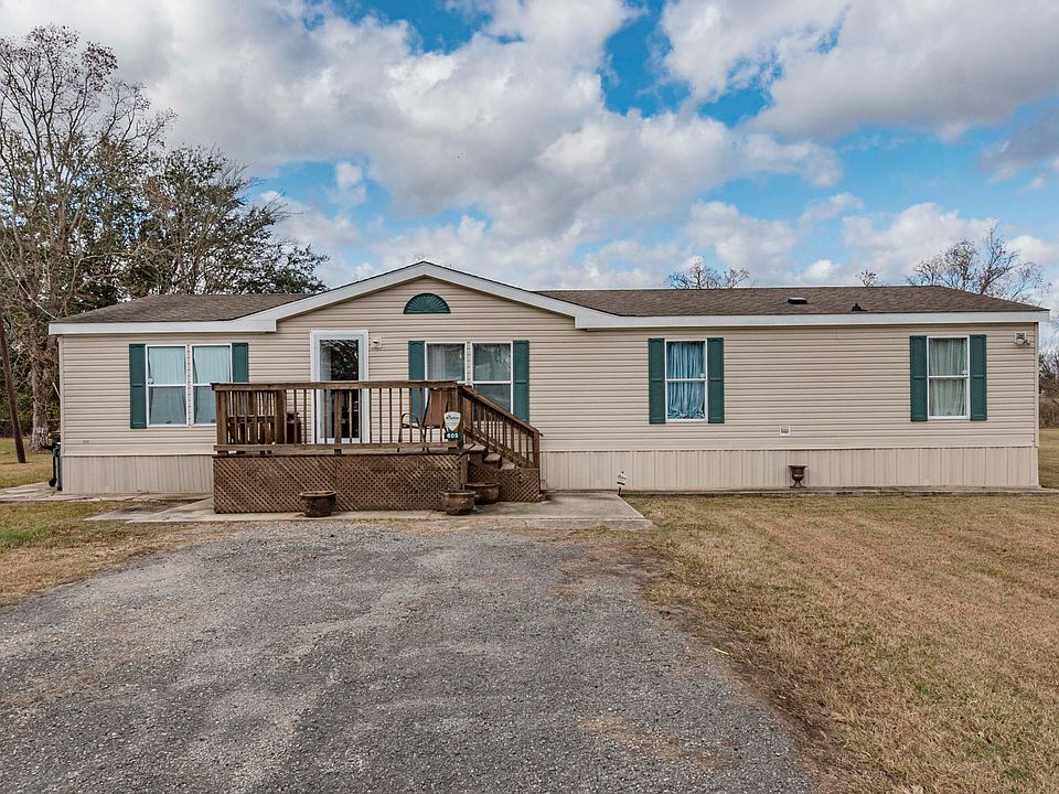 1st image of 605 Parkway Dr