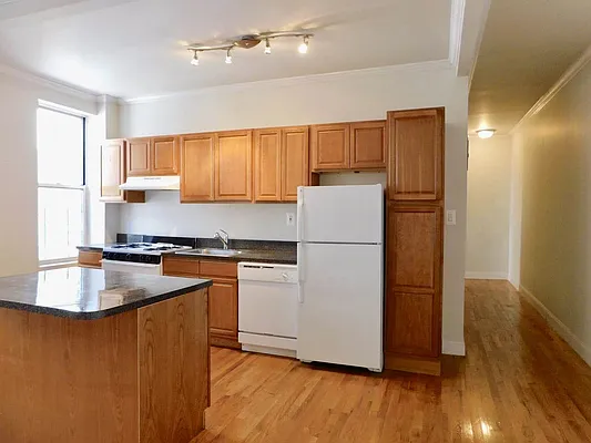 Rented by New York Residence | media 49