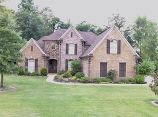 143 Autumn Hills Dr, Tupelo, MS 38801