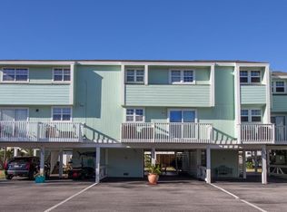 702 Calico Jack Cv, Galveston, TX 77554