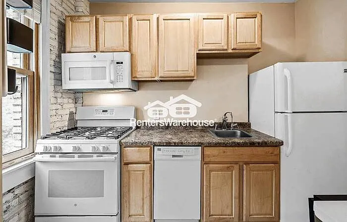 2218 Nicollet Ave #23 — Photo 7