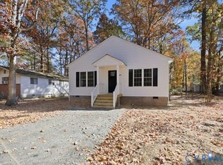 230 Glen St, West Point, VA 23181