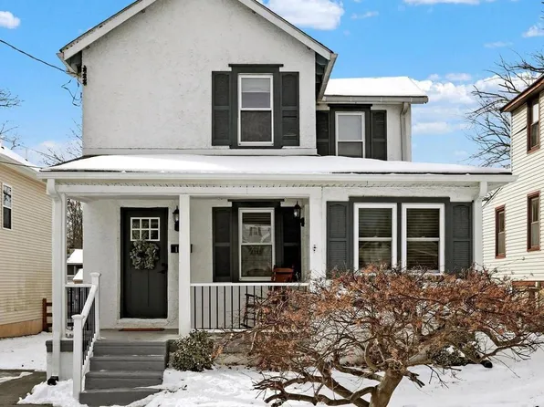 1062 Trewellyn Ave, Blue Bell, PA 19422