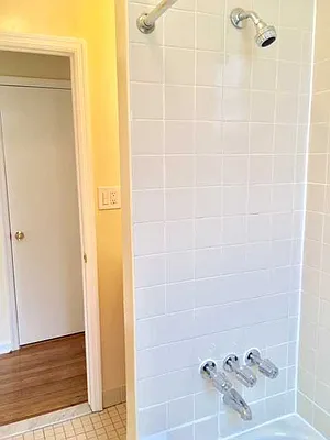 Rented by New York Residence | media 27