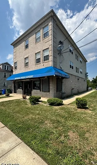 1427 S Wood Ave #4 — Photo 11