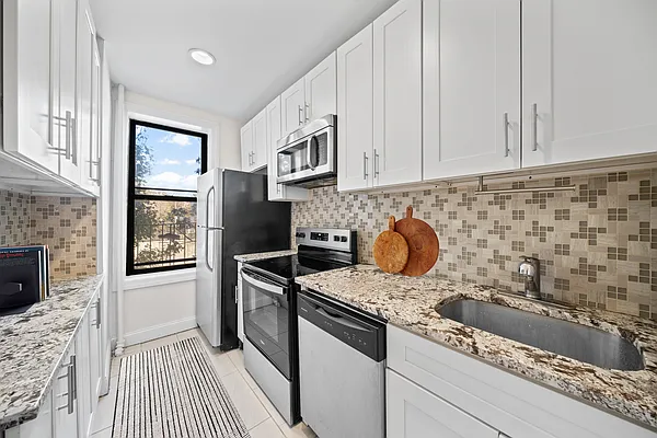 Rented by Vector New York, LLC | media 4