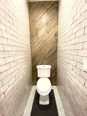 Rented by Lodger Corp | media 9