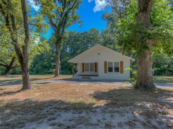 447 W J Beck Rd, Minden, LA 71055