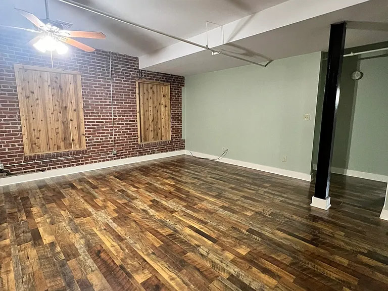 619 Ryan St — Photo 10