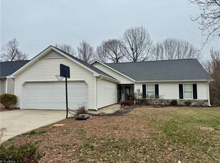 2914 Haig St, Greensboro, NC 27405