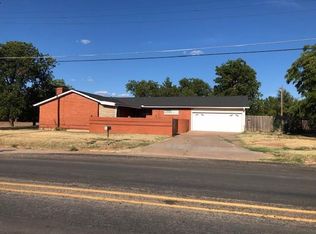410 N Cleveland Ave, Rotan, TX 79546