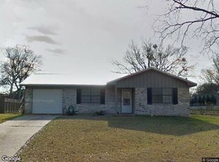 1205 Circle, Brenham, TX 77833