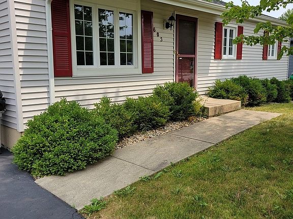3rd image of 603 Cherrywood Dr