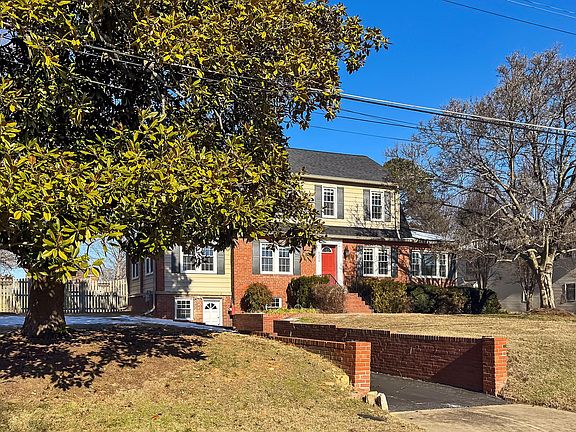 2nd image of 3304 Arundel Ave