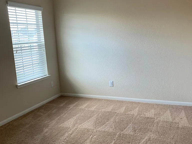 6335 Wilshire Rdg — Photo 21