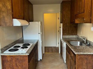 395 Van Buren Ave APT 201, Oakland, CA 94610