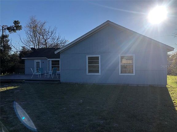 3rd image of 2857 W Huron Dr