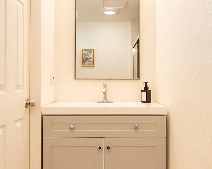 45 N Meridith Ave — Photo 8