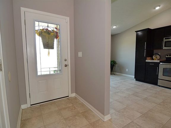 2nd image of 6251 Pavilion Dr