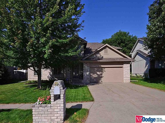 2nd image of 2416 Nelsons Creek Dr