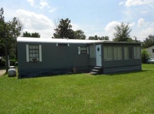 522 NE 5th Ave, Trenton, FL 32693
