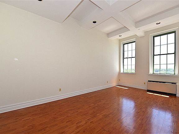 5th image of 4502 Ditmars Blvd #534