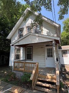 227 7th St, Elyria, OH, 44035