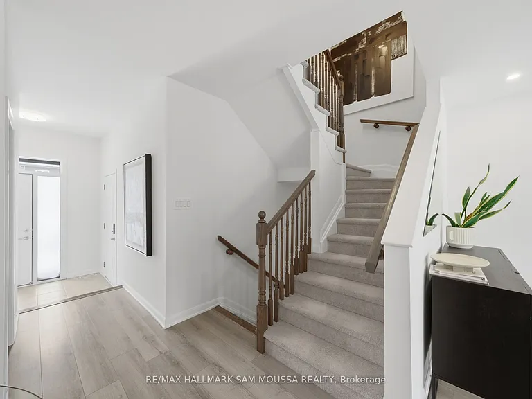 302 Drumlish Ln — Photo 22