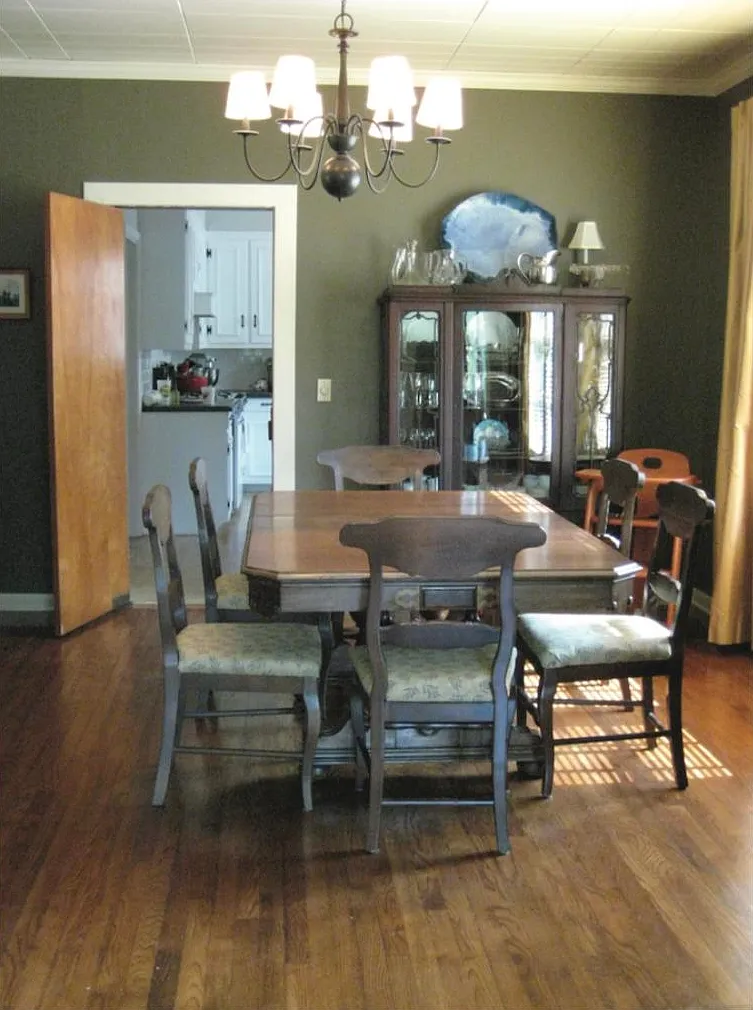 303 Greensboro St — Photo 3
