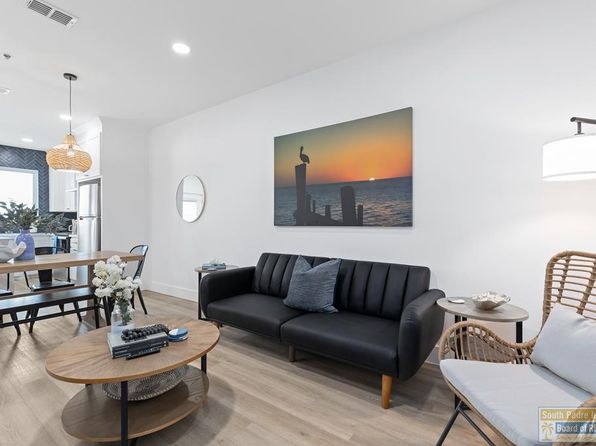 111 W Sunny Isle Dr #201