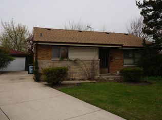 9124 Oleander Ave, Morton Grove, IL 60053