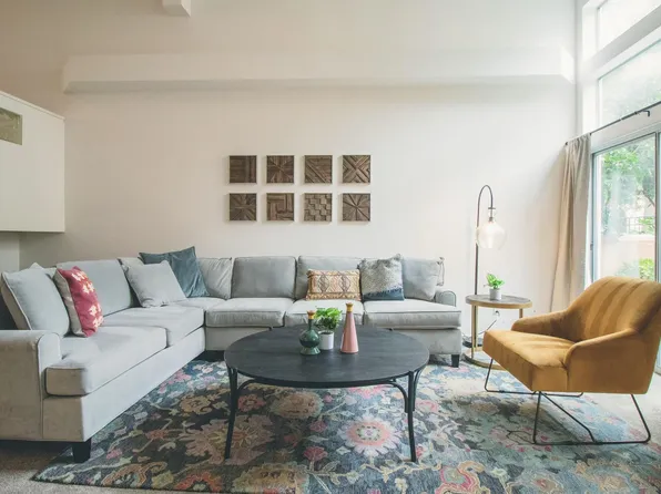 7155 Calabria Ct Unit E, San Diego, CA 92122
