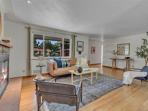 4th image of 3680 Hoyt Court