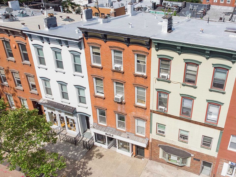 1st image of 718 Washington St