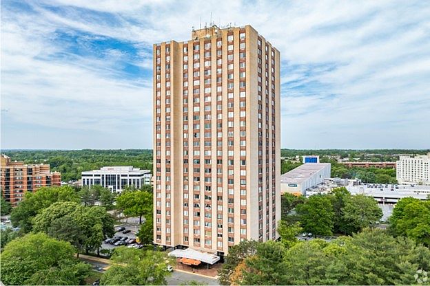 Washingtonian Tower - The Rio is just outside the gate at the rear of the property.