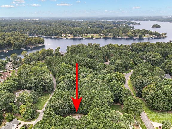 2nd image of 723 Beaten Path Rd