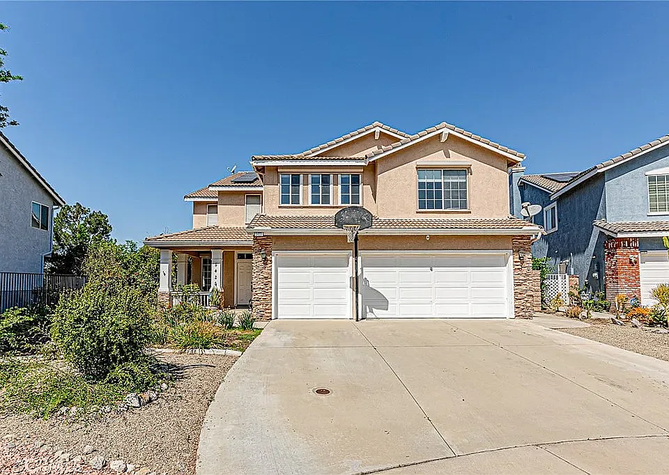 5423 Canmore Ct