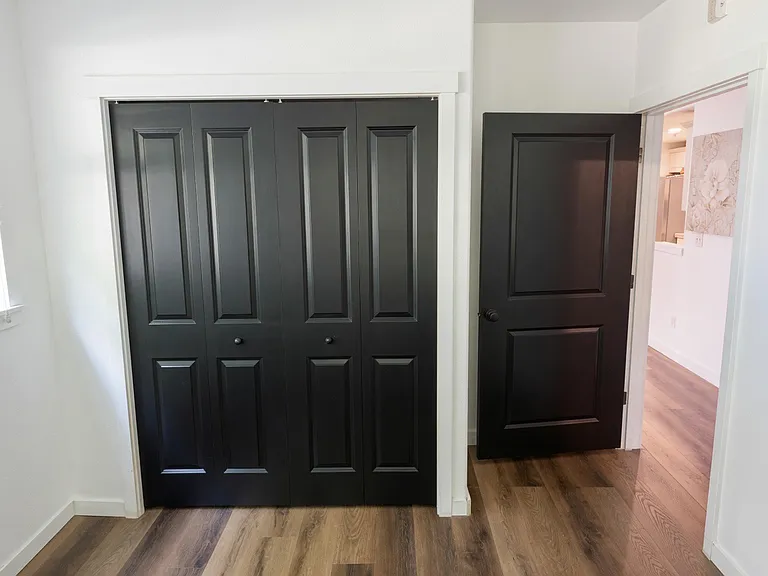 774 NE Adwick Dr — Photo 5